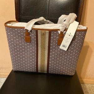 NO OFFERS PRICE IS FIRM Tory Burch Gemini LRGE Tot